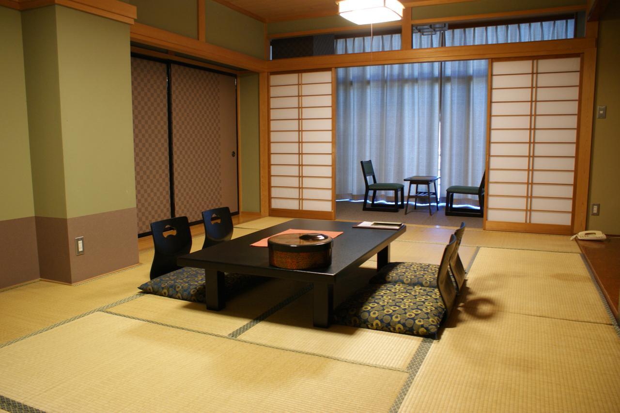 Hotel Kosuien à Fujikawaguchiko Extérieur photo