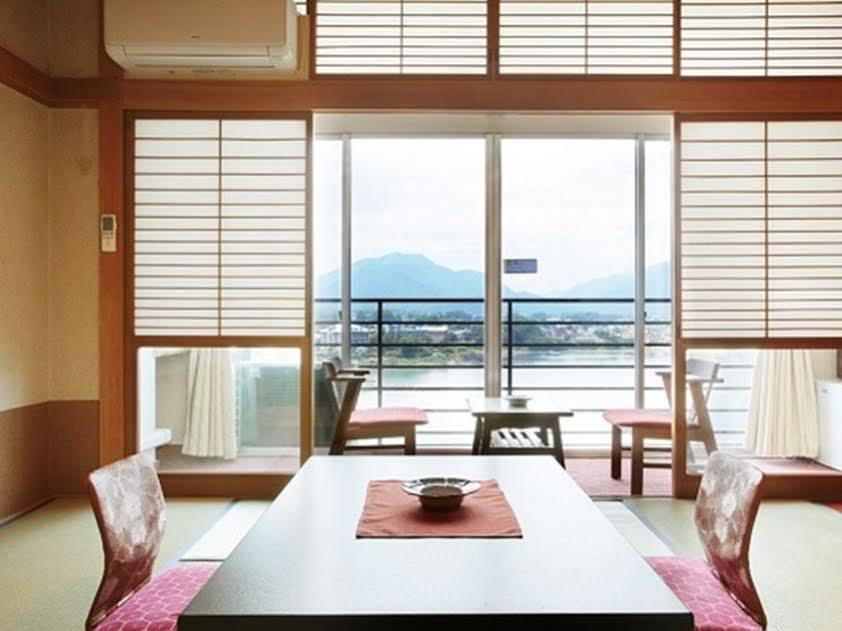 Hotel Kosuien à Fujikawaguchiko Extérieur photo